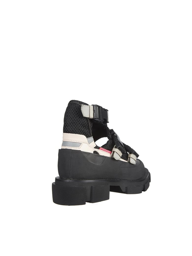 sneaker gao sandal by Selfnex