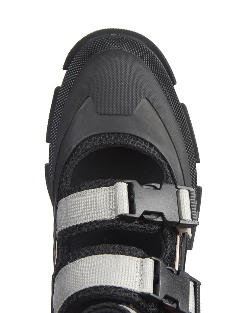 sneaker gao sandal by Selfnex
