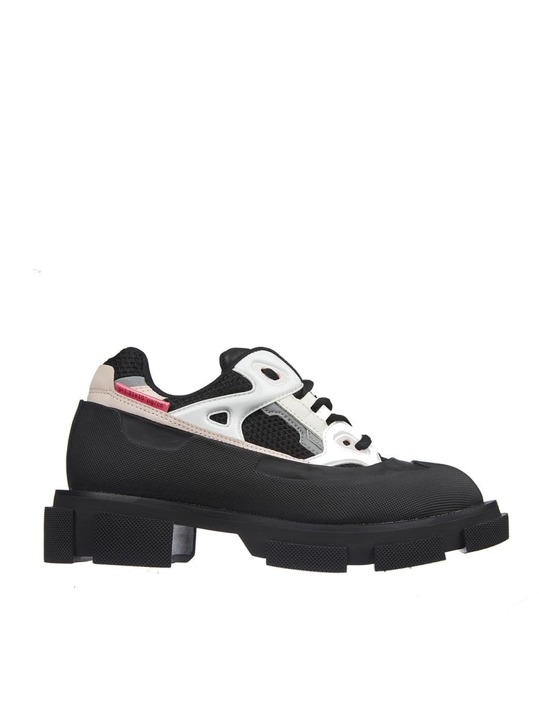 sneaker gao runner by Selfnex