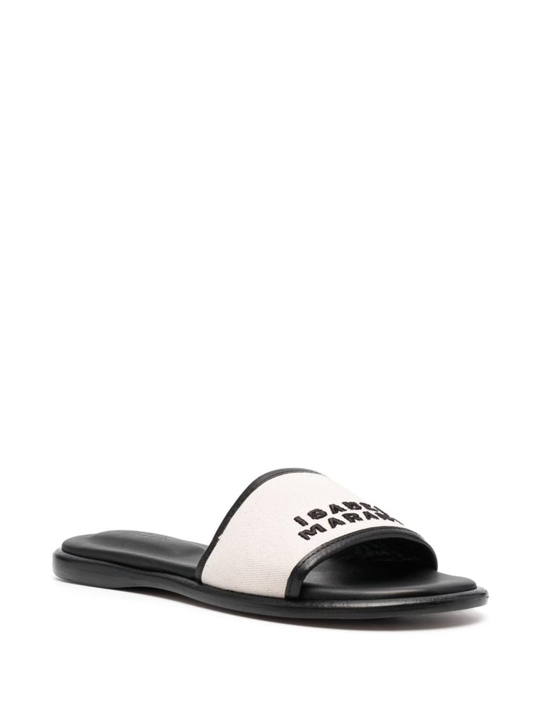 vikee sandals by Selfnex