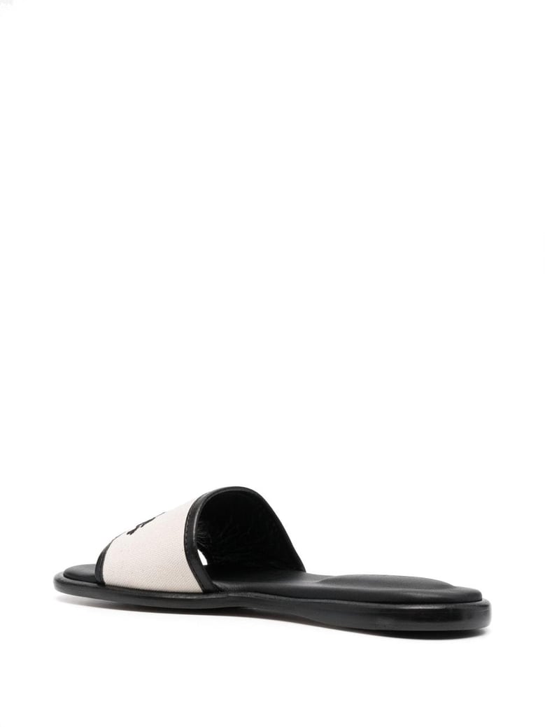 vikee sandals by Selfnex