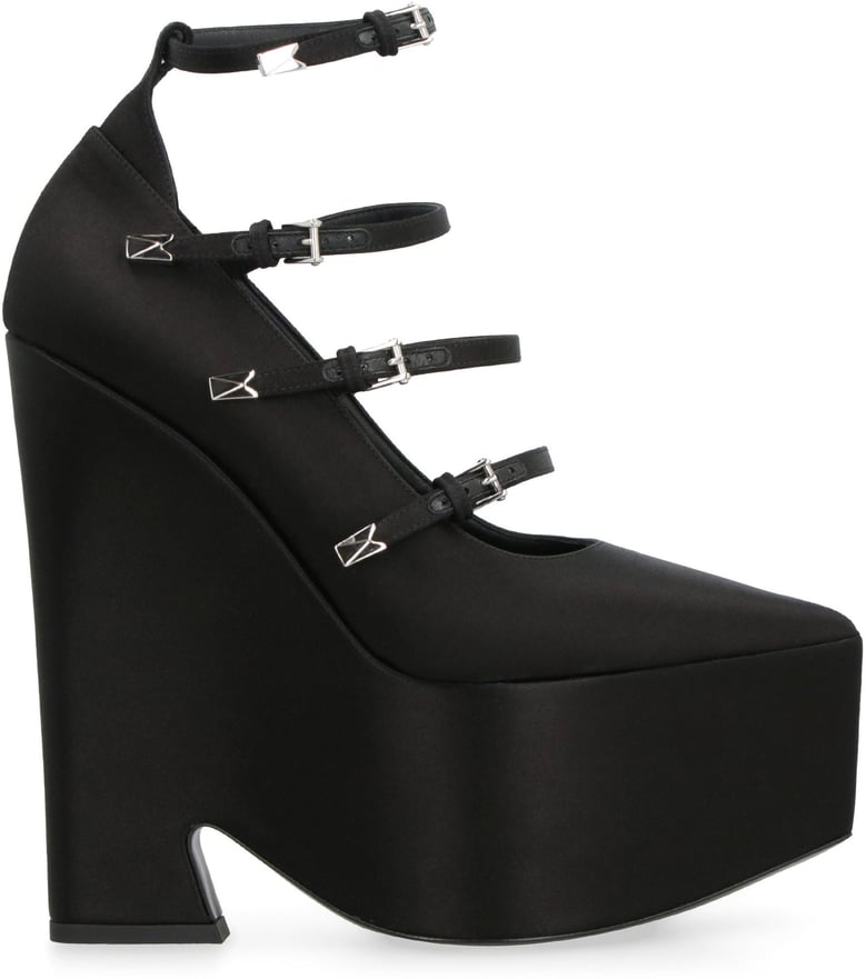 tempest platform pump by Selfnex