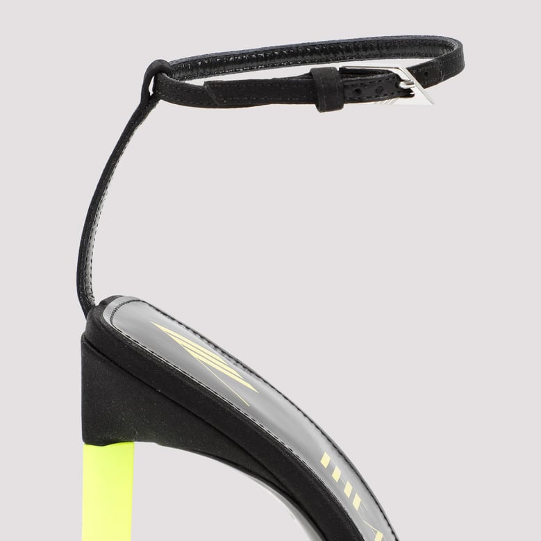 the attico perine pump by Selfnex