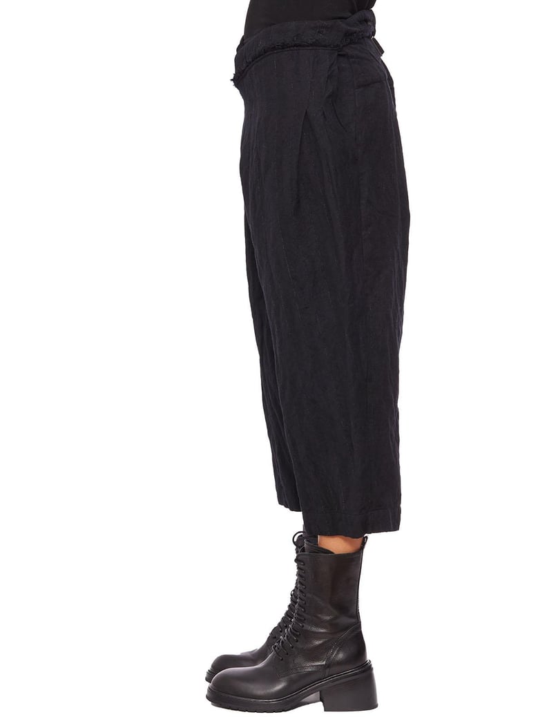 pantalone con chiusura asimmetrica by Selfnex
