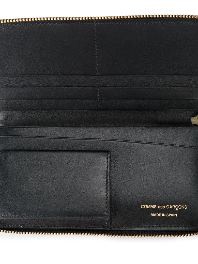 supple leather zip wallet by Selfnex