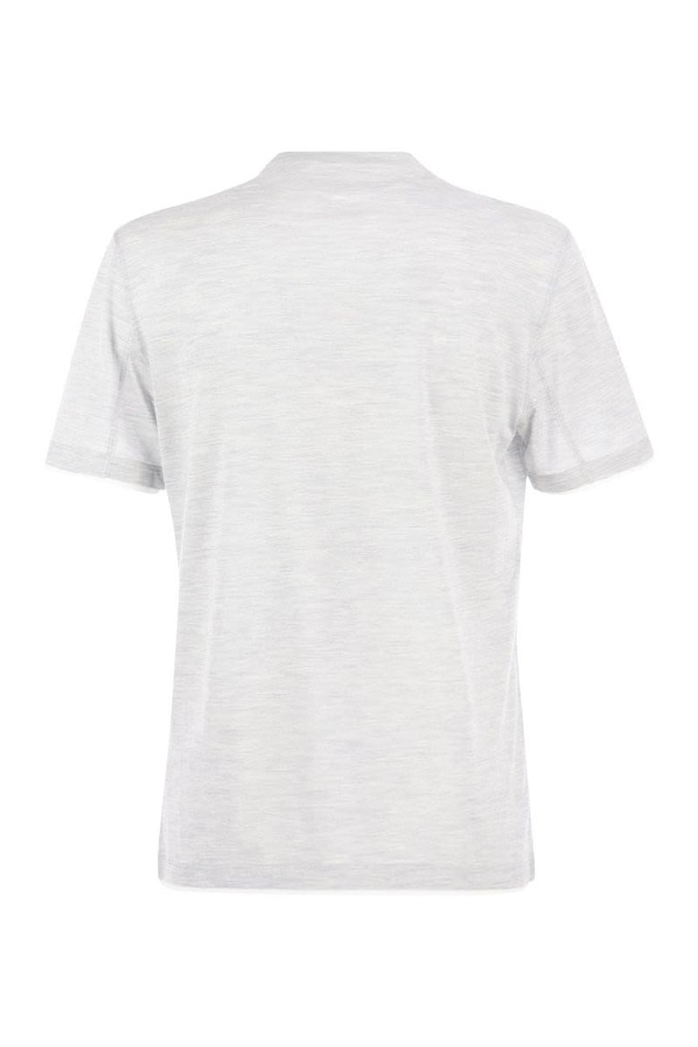 slim fit crew-neck t-shirt in lightweight cotton jersey by Selfnex