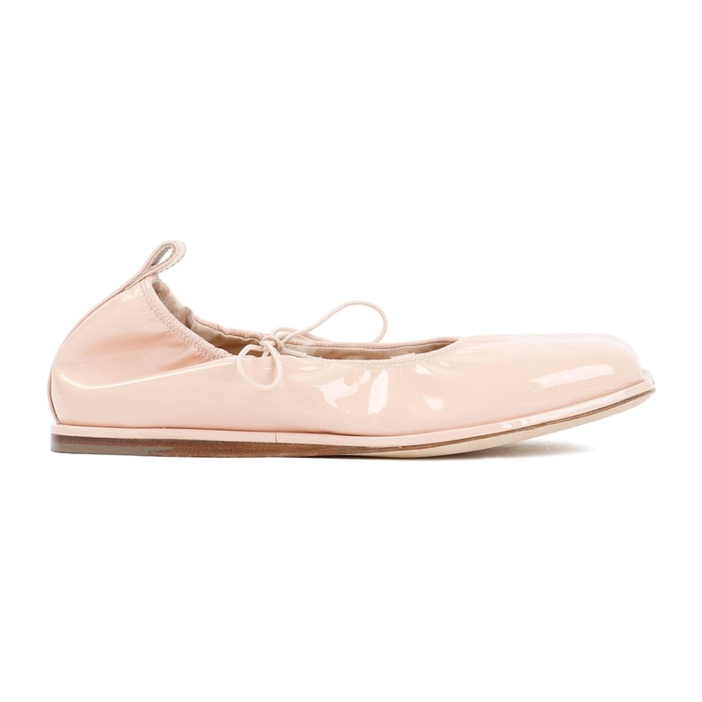 heart toe lace-up ballerina by Selfnex