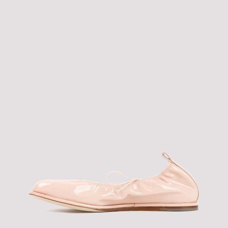 heart toe lace-up ballerina by Selfnex