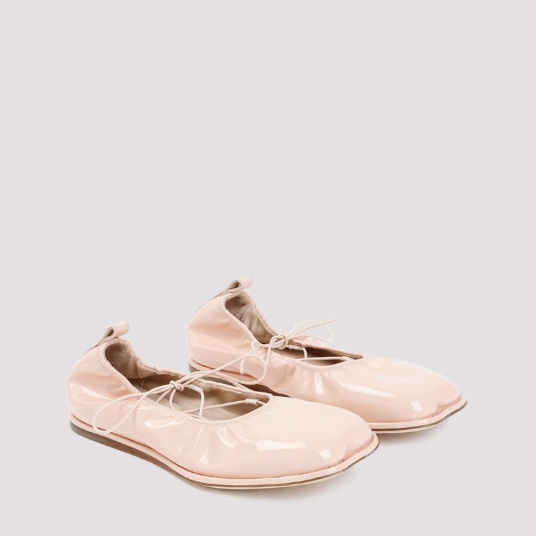 heart toe lace-up ballerina by Selfnex