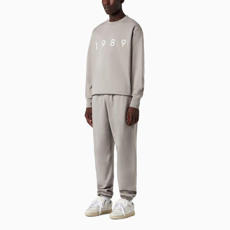 1989 logo sweats grey by Selfnex