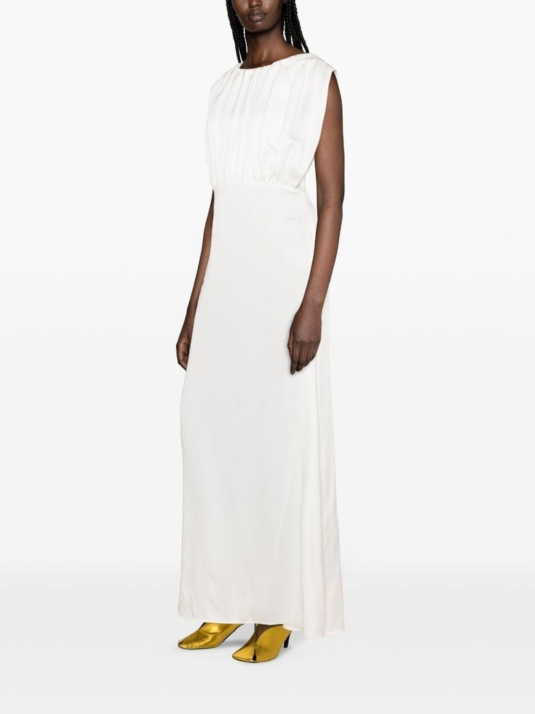 sleeveless evening dress by Selfnex