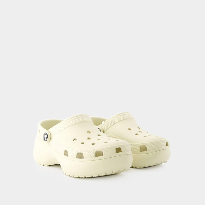 classic platform sandals by Selfnex