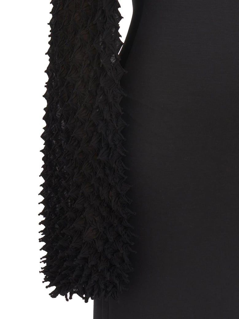 long sleeves top by Selfnex