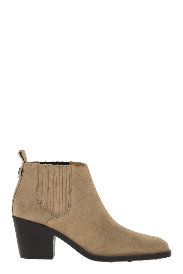 suede boot by Selfnex