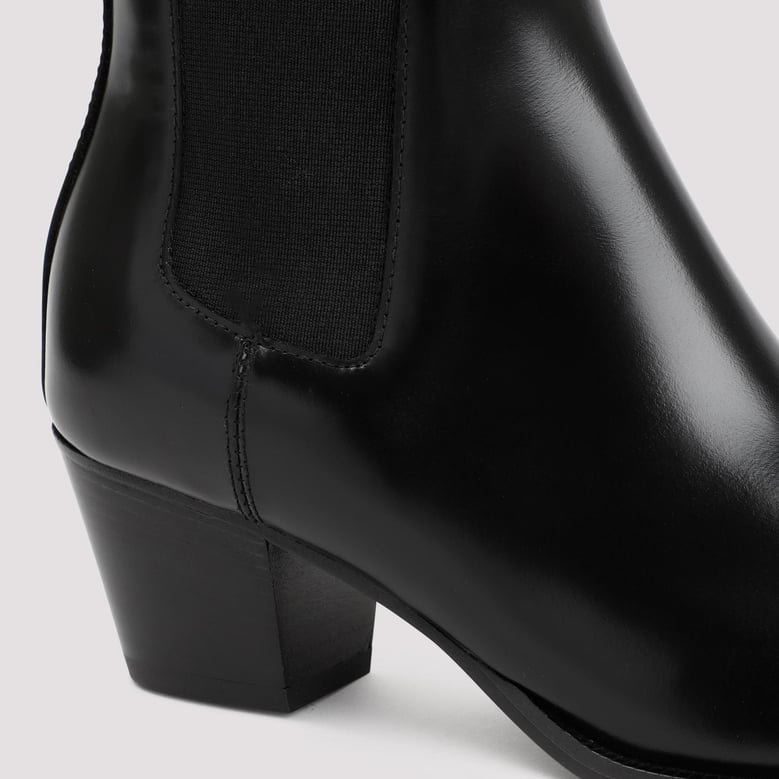 the city ankle boots by Selfnex