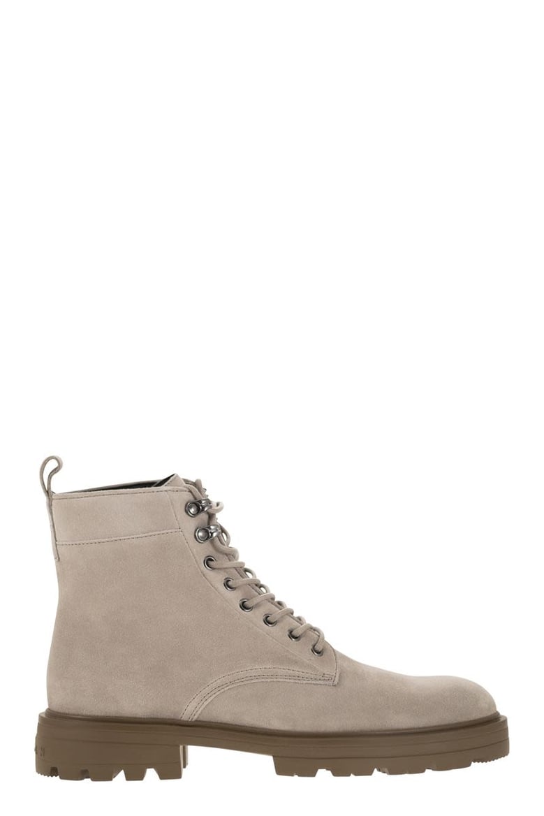 h673 suede boots by Selfnex