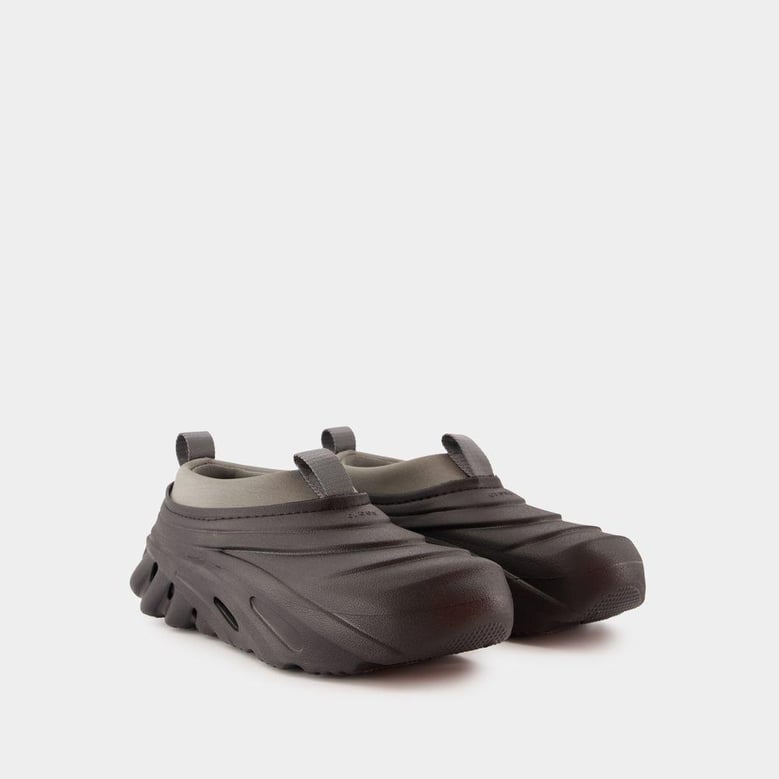 echo storm sneakers by Selfnex