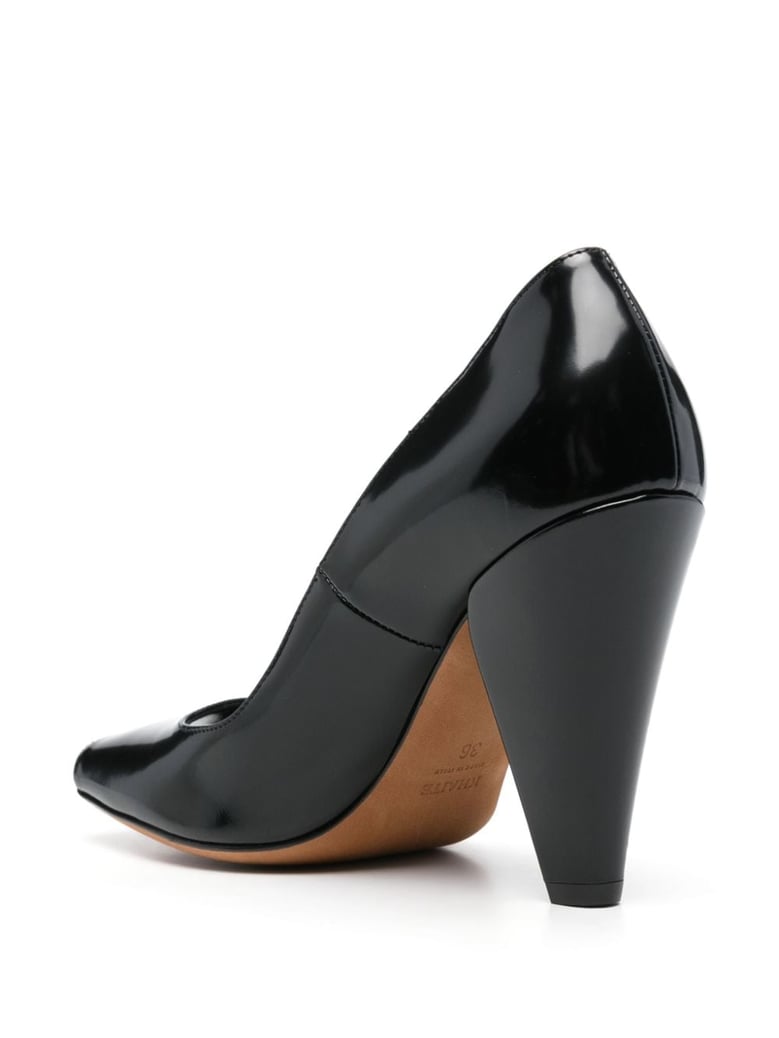 cedar leather pumps by Selfnex