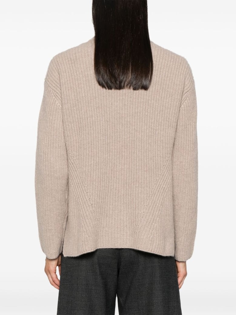 light beige cashmere sweater by Selfnex
