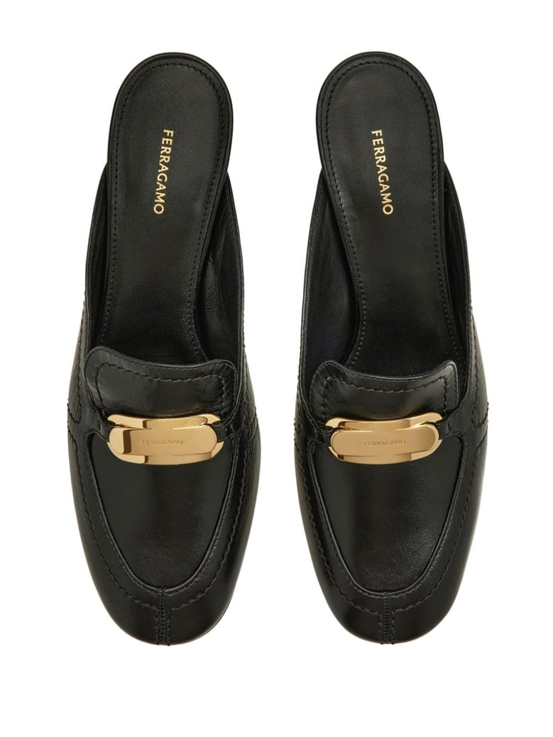 crocodile-effect black leather flats by Selfnex