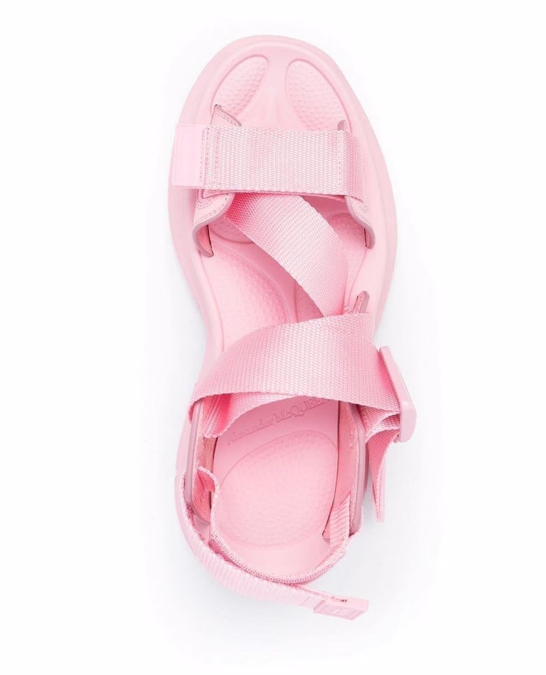 tread sandals by Selfnex