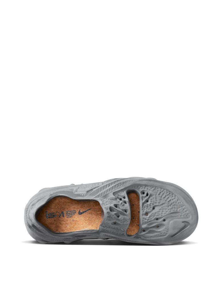 ispa universal sneakers by Selfnex