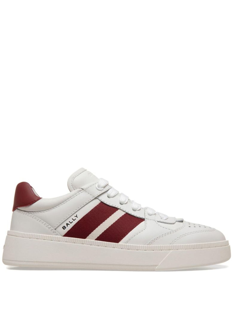 rebby sneaker by Selfnex