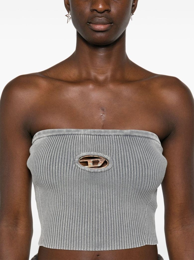 slim fit 100% cotton made in italy the model is 180 cm tall and wears size s tops by Selfnex