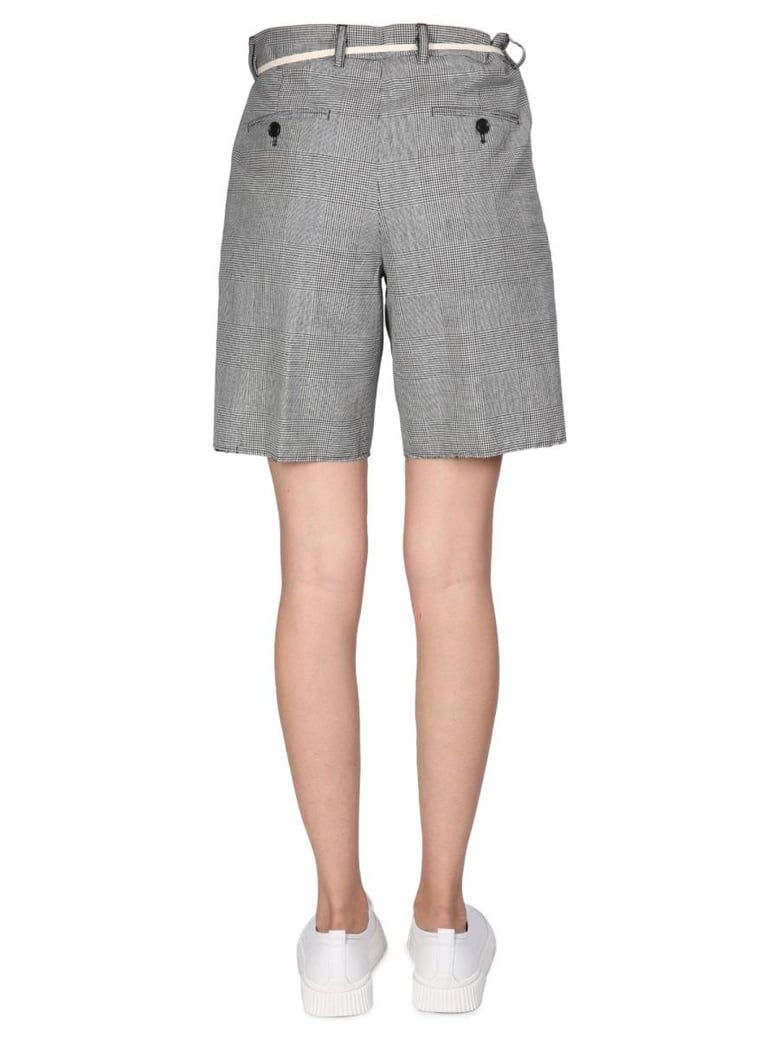 stretch flannel bermuda shorts by Selfnex