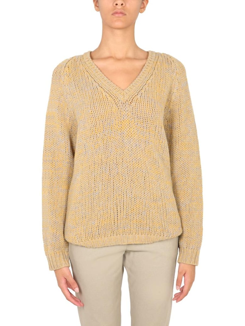 v-neck sweater by Selfnex