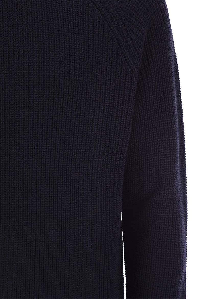 rebel crew neck sweater by Selfnex