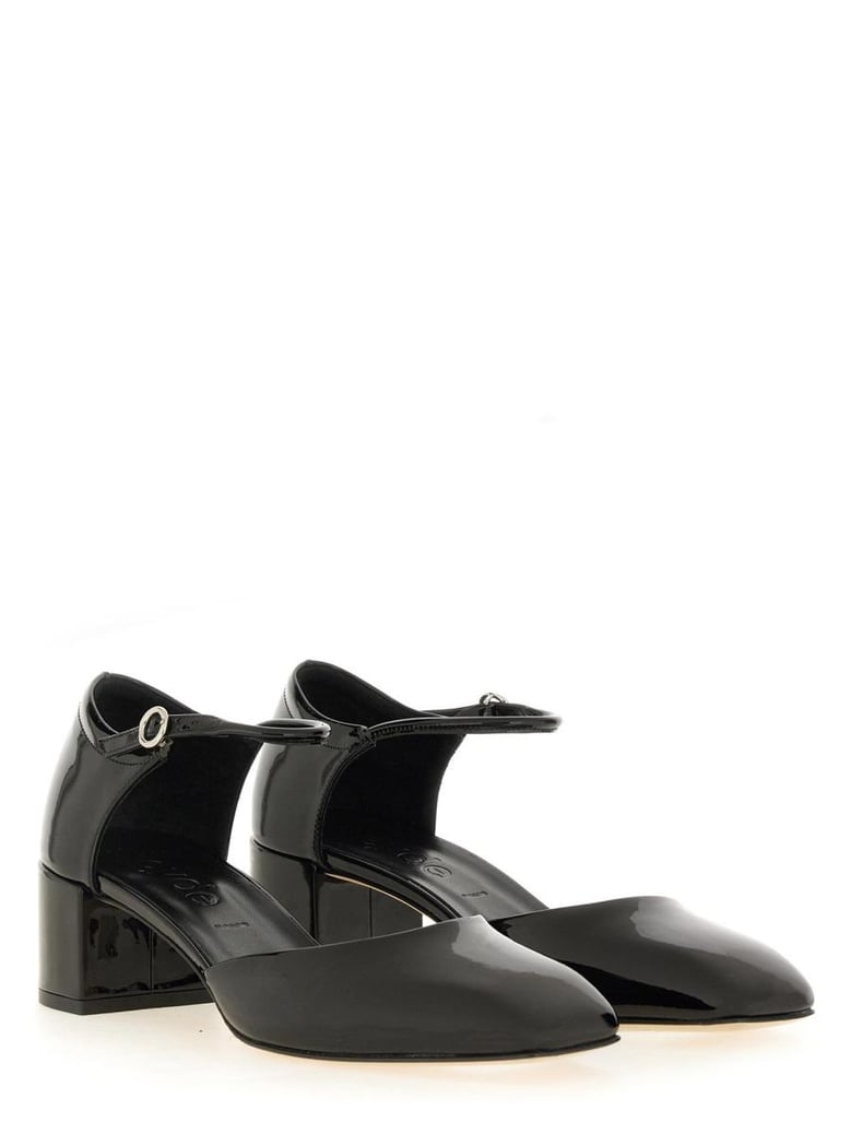 magda pump by Selfnex