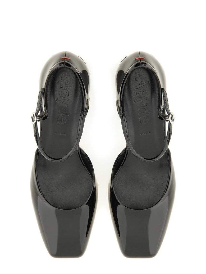 magda pump by Selfnex