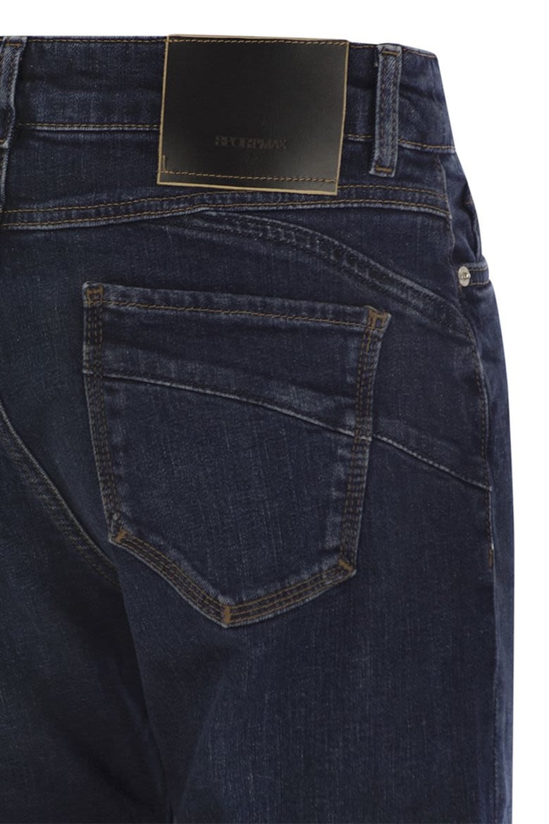 navata - perfect fit denim with boyfriend line by Selfnex