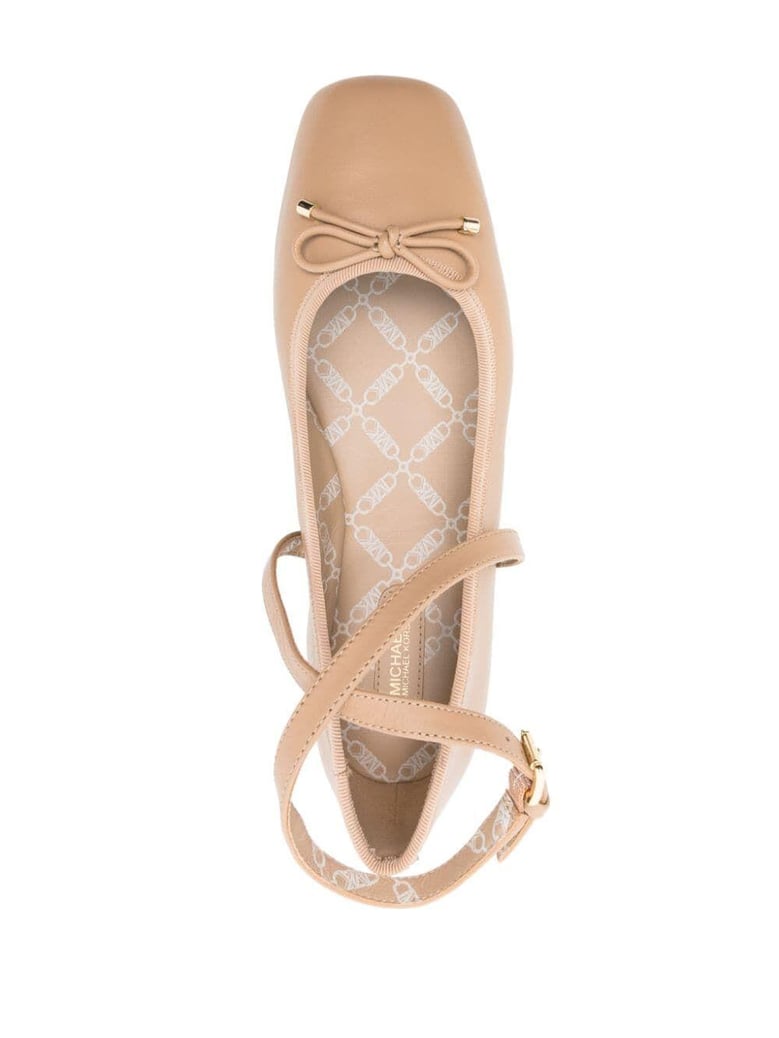 collette flex ballet by Selfnex