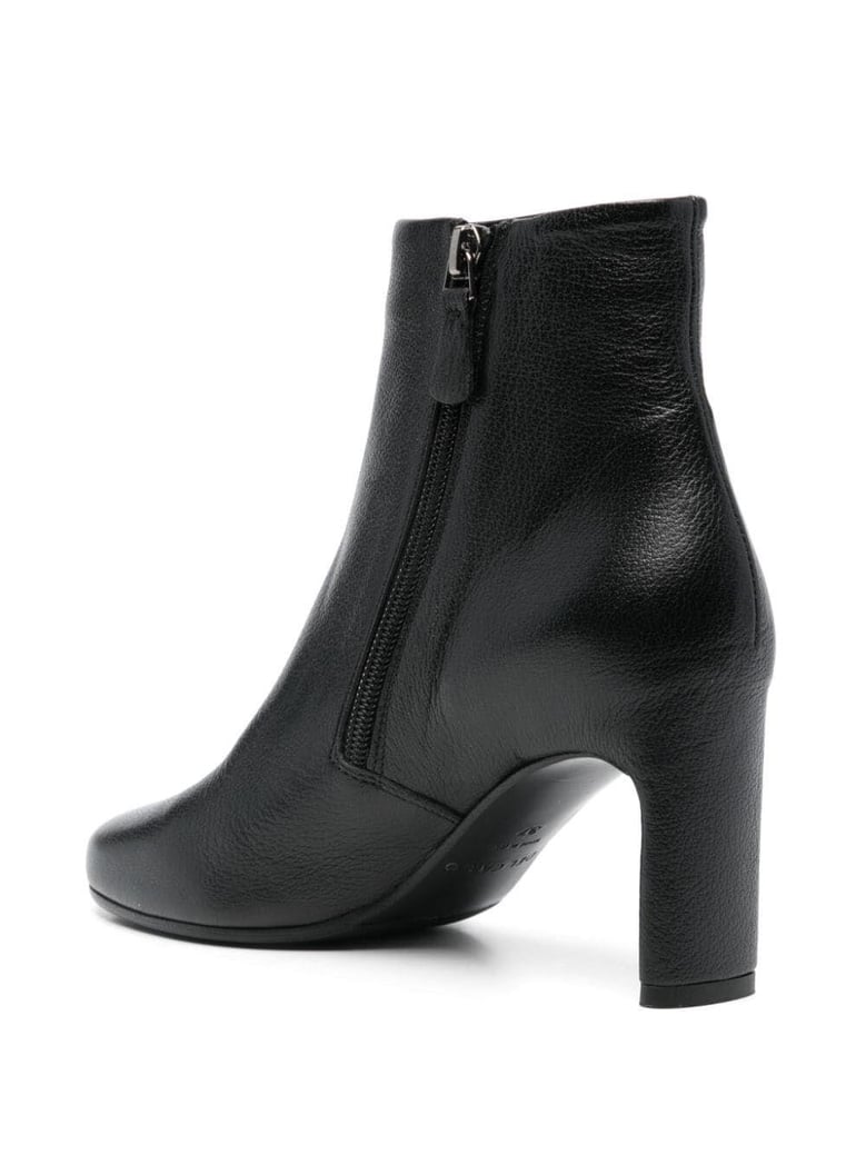 lione ankle boots by Selfnex