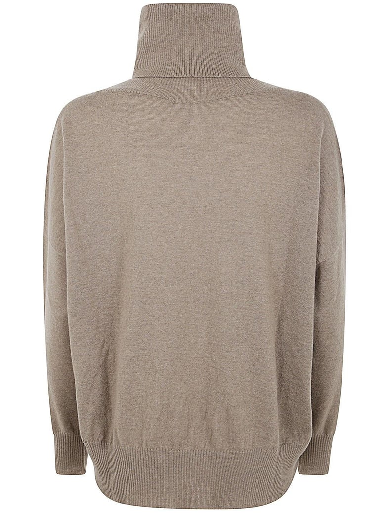 large round neck sweater by Selfnex