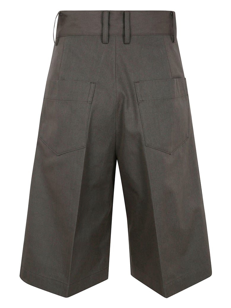 r-4tuck short pants by Selfnex