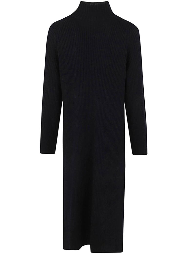 robe prisca by Selfnex