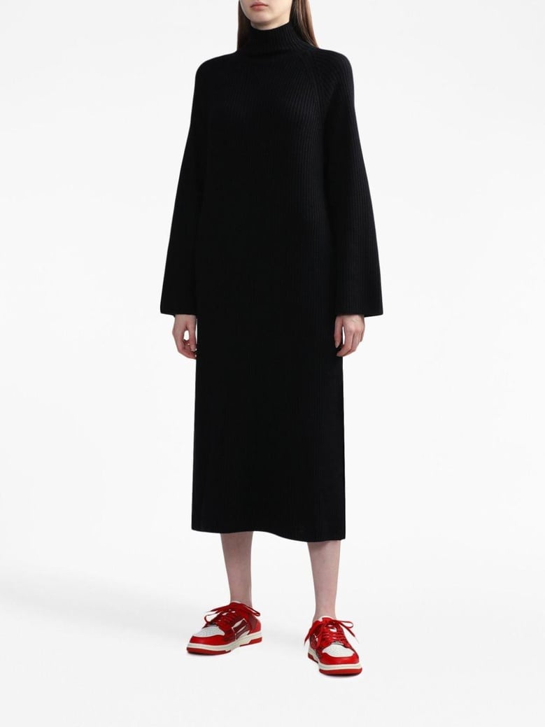 robe prisca by Selfnex