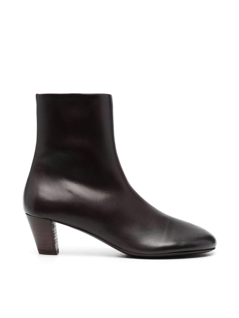 biscotto ankle boots by Selfnex