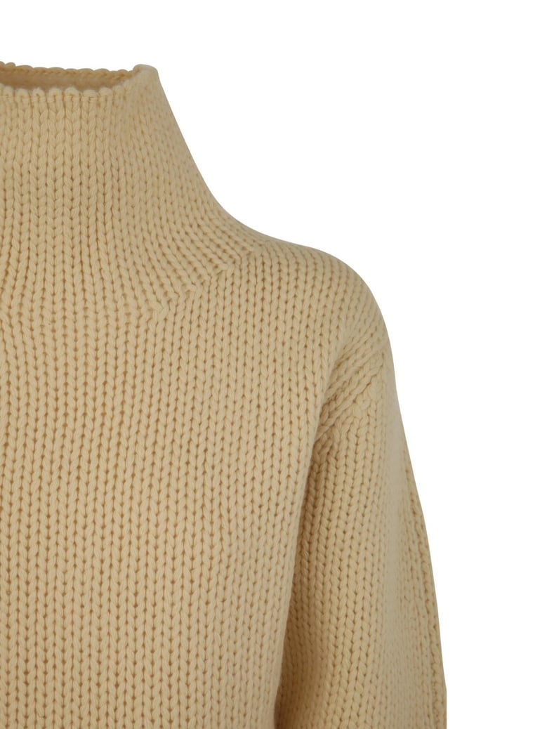 long sleeved hign neck sweater by Selfnex
