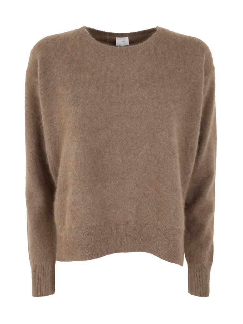 crew neck sweater with side slits by Selfnex