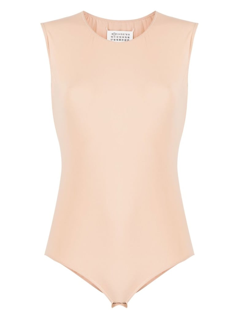 basic roundneck body by Selfnex