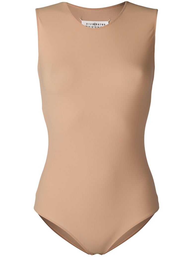 basic roundneck body by Selfnex