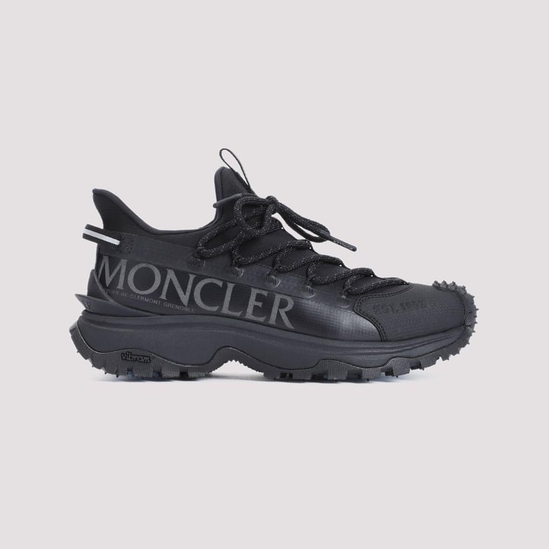 trailgrip lite 2 low-top sneakers by Selfnex