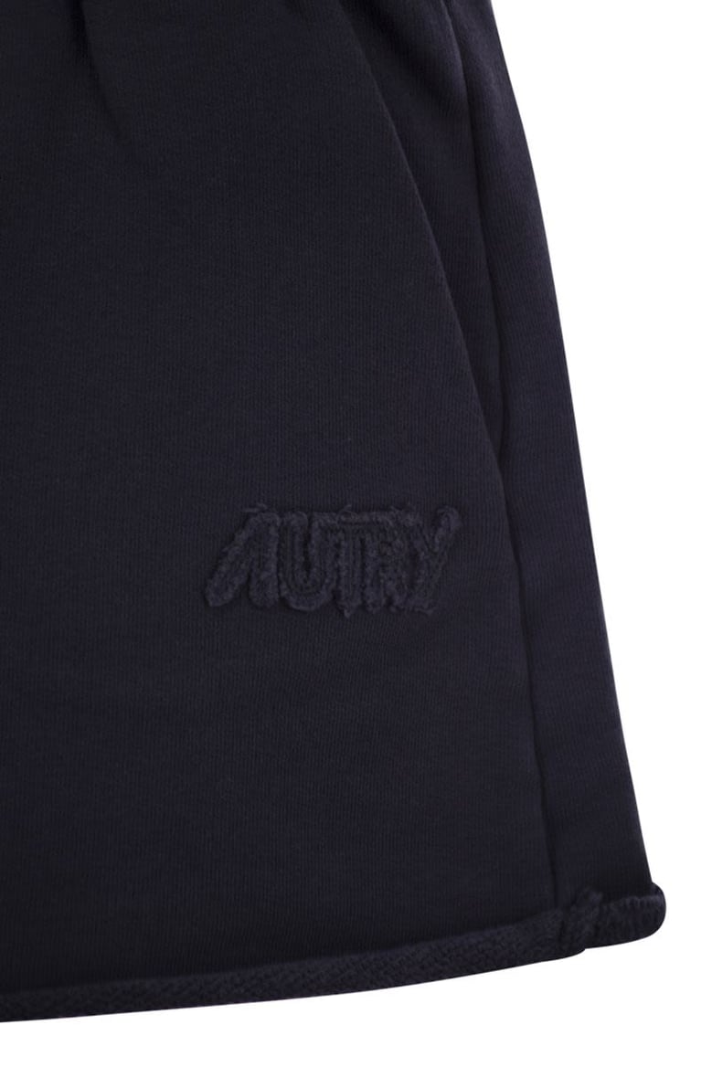 short trousers in compact cotton jersey by Selfnex