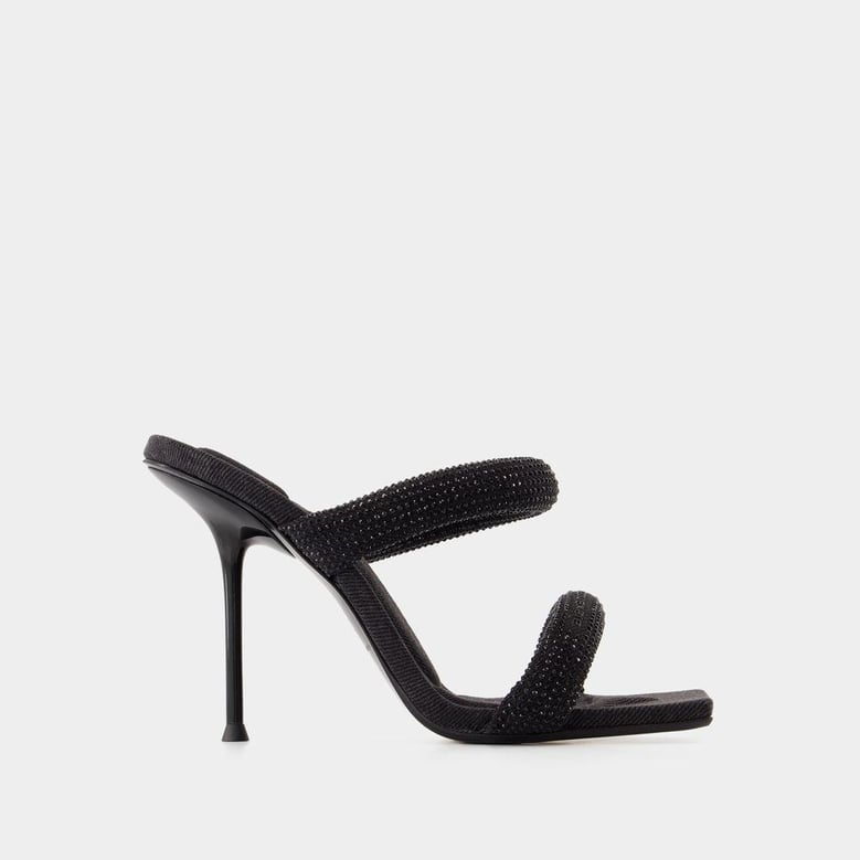 julie tubular sandal by Selfnex
