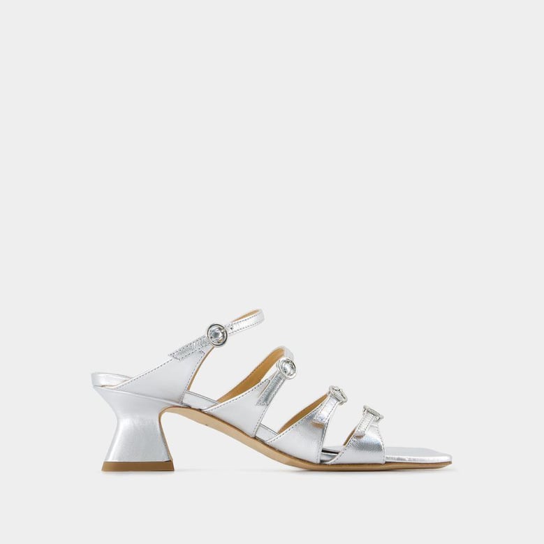 eanna pumps by Selfnex