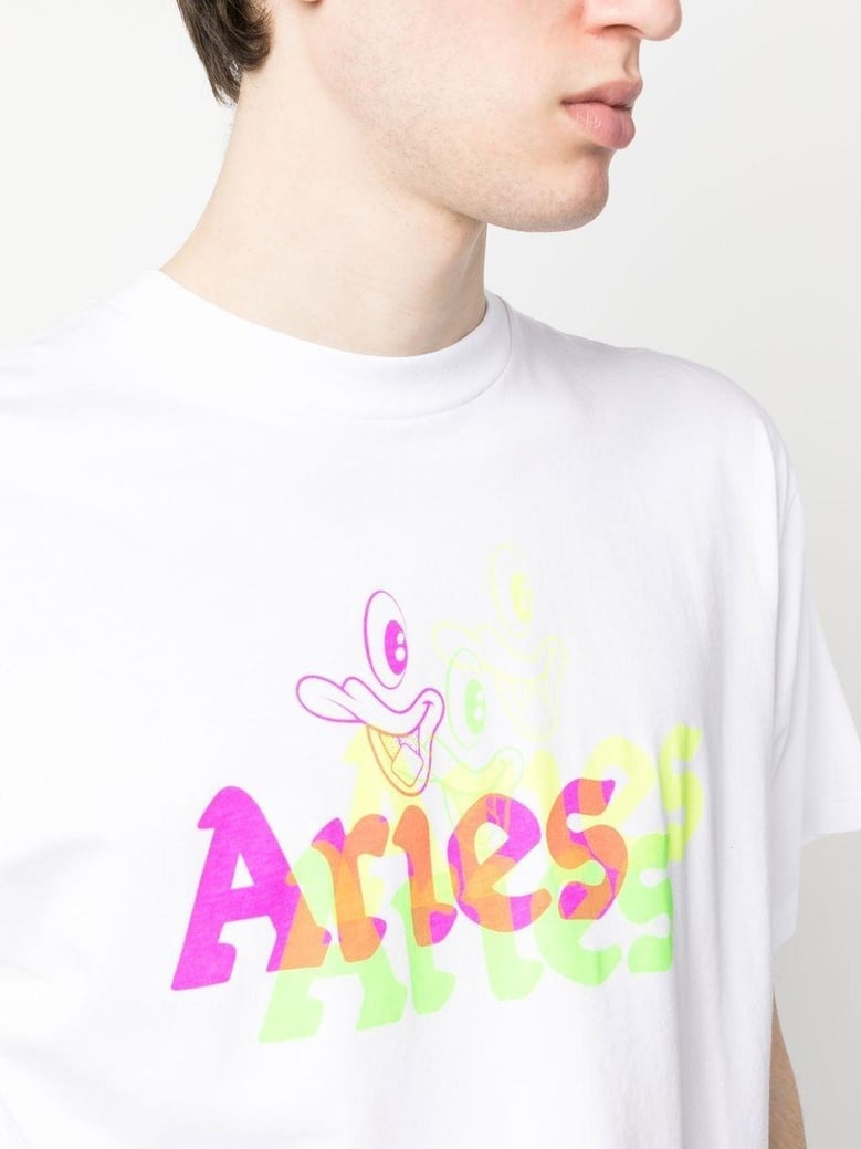 trippy aye duck t shirt by Selfnex